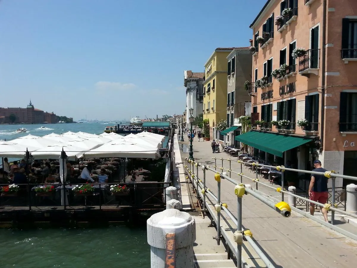 Appartamento Accademia San Vio Venice Apartment